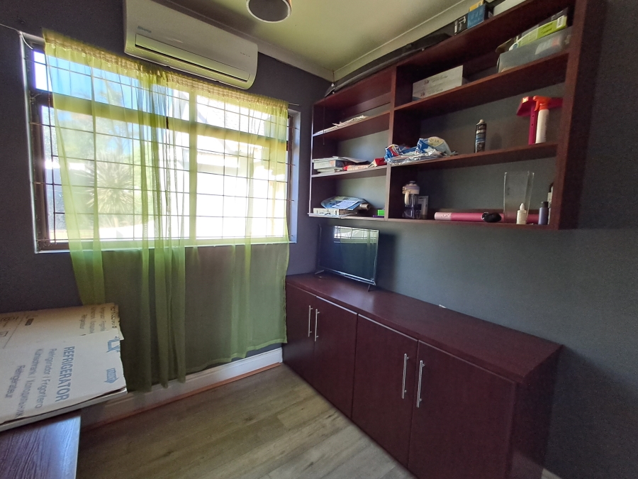 4 Bedroom Property for Sale in Winterhoek Park Eastern Cape